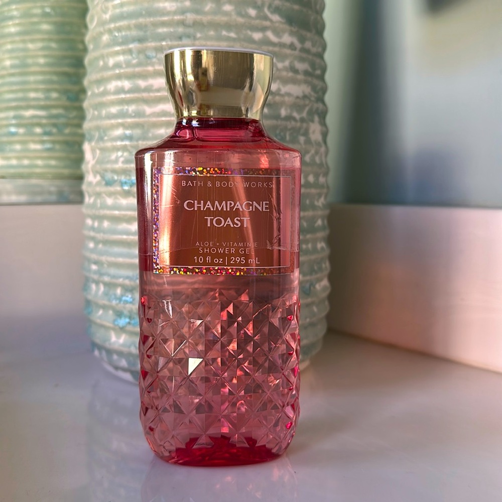 NEW Bath & Body Works Champagne Toast Shower Gel 10 oz